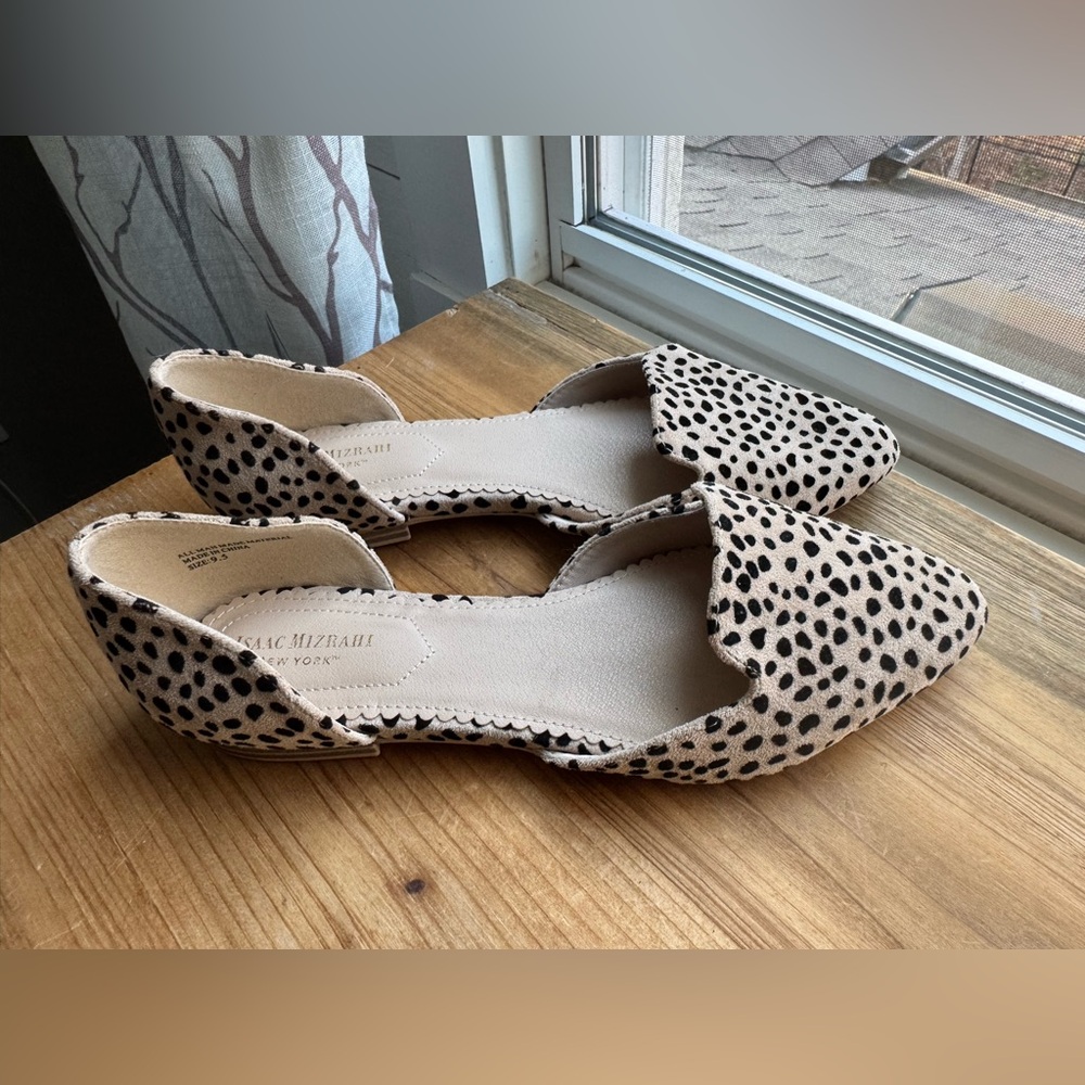 Isaac Mizrahi D’Orsay Black and Tan Spotted Cheetah Print Flats Sz 9.5 - Picture 5 of 9